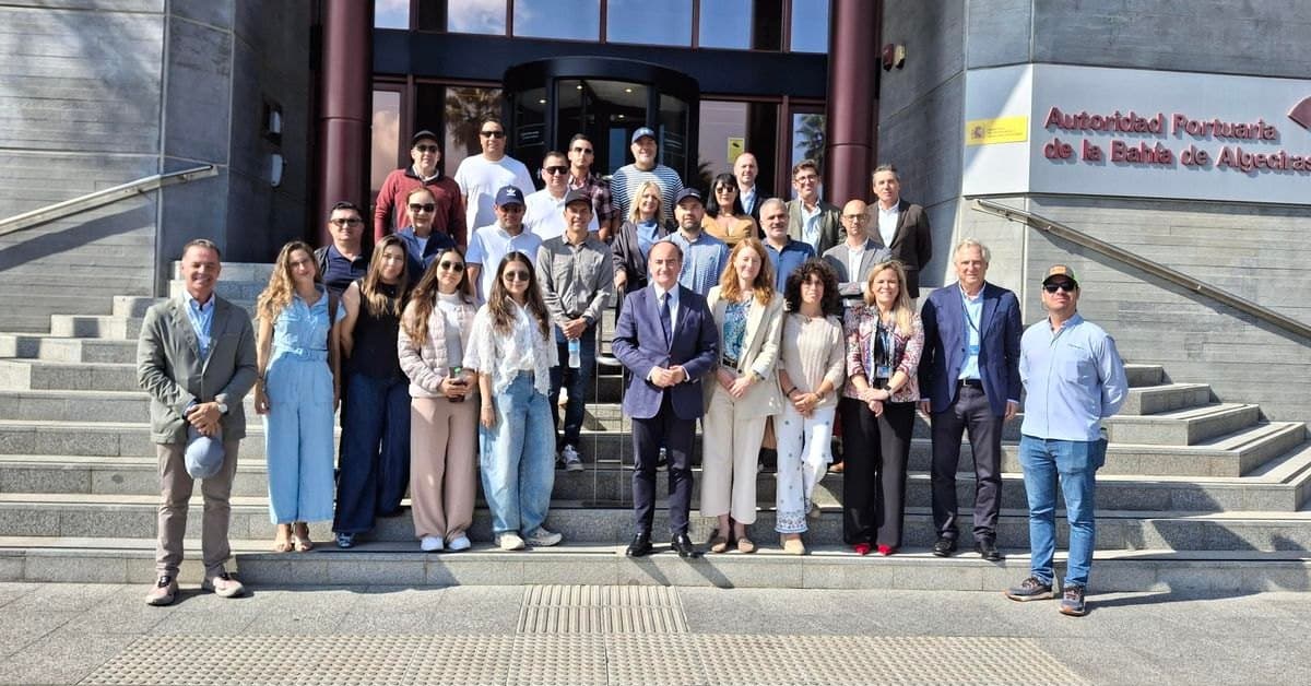 Algeciras y Róterdam concentran el 80 % del aguacate colombiano que llega a Europa, según datos expuestos por Corpohass el 14 de octubre